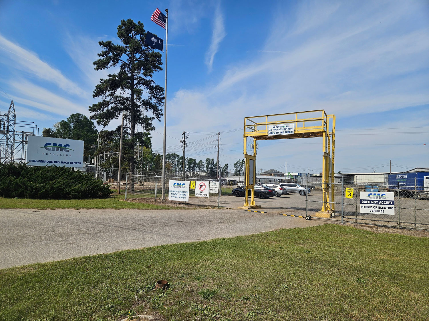 Exterior photo showing a different entrance to facility.